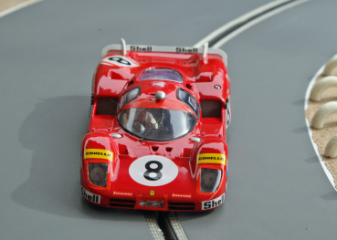 4er Set Folie in Streifen geplottet