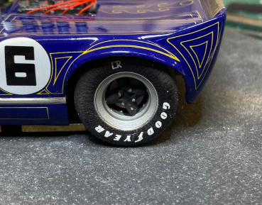 Preview: 15" McLaren